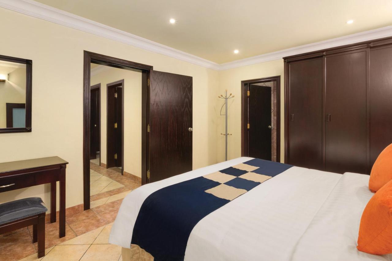 Howard Johnson Dammam Hotel Buitenkant foto