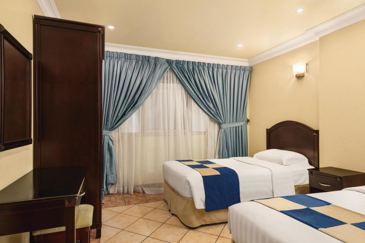 Howard Johnson Dammam Hotel Buitenkant foto