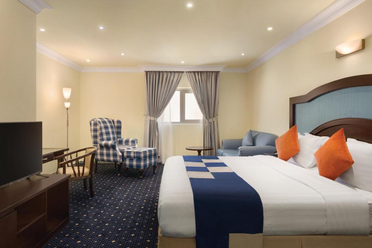 Howard Johnson Dammam Hotel Buitenkant foto