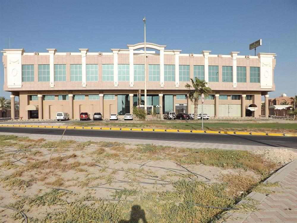 Howard Johnson Dammam Hotel Buitenkant foto