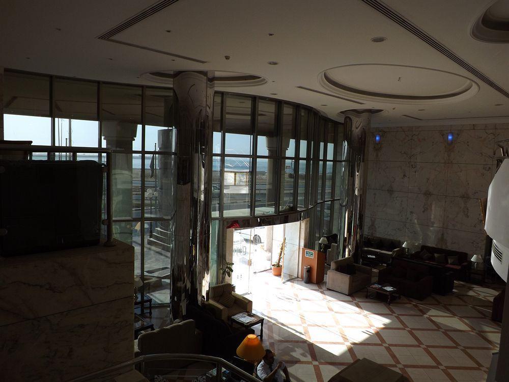 Howard Johnson Dammam Hotel Buitenkant foto